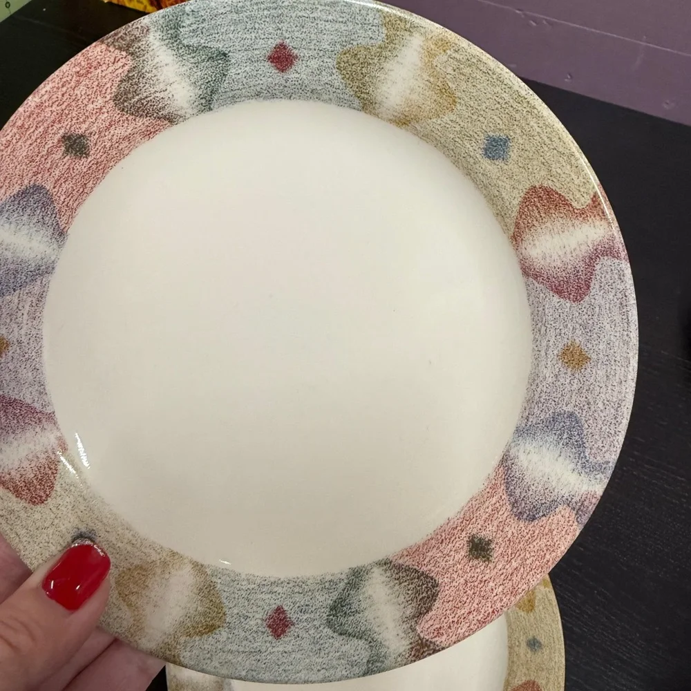 1980’a Corelle Mirage Cream Dinnerware Elegant Design set of 4 Plates 7.25 - Picture 7 of 11